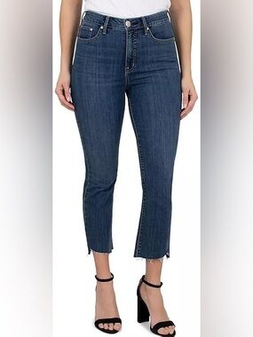 ✨Seven7 Women's High-Rise Blue Jeans Size 6